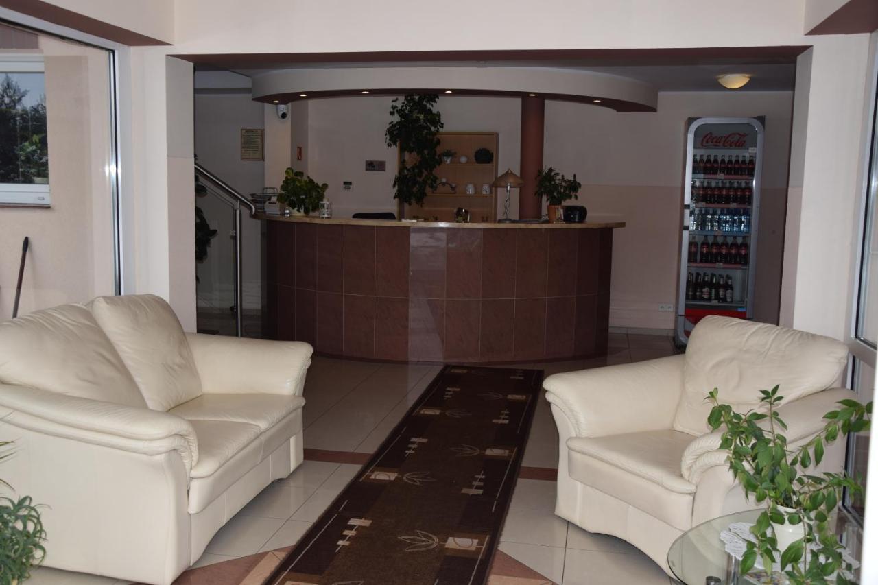 Inter-Bar-Motel Nowe Marzy Exteriér fotografie